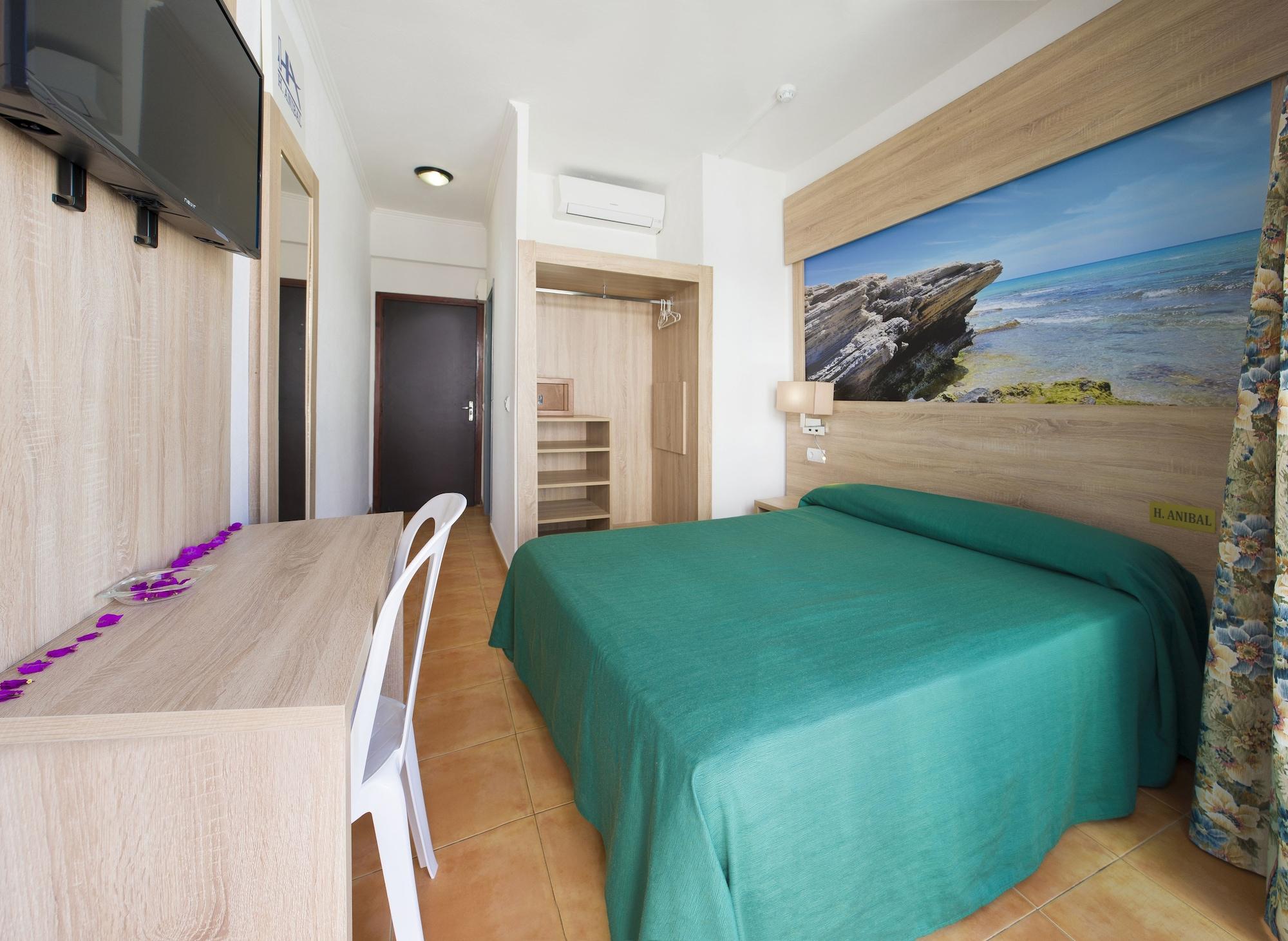 Hostal Anibal - Ab Group San Antonio  Eksteriør bilde